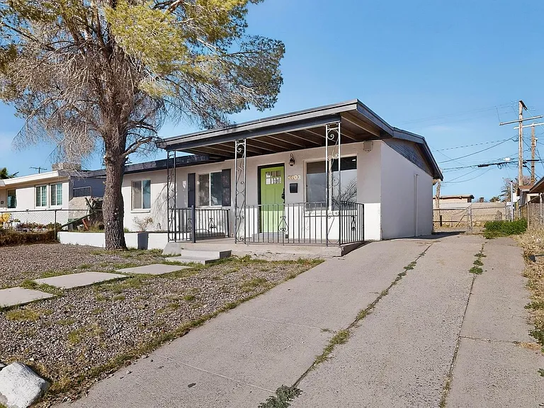 6203 Trowbridge Dr — Photo 2