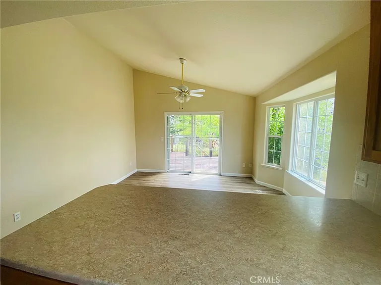 16506 Ridgecrest Ct — Photo 9