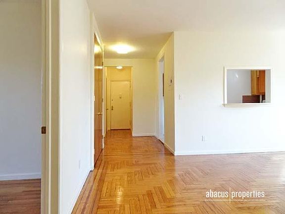 3rd image of 1038 Ocean Ave APT A61
