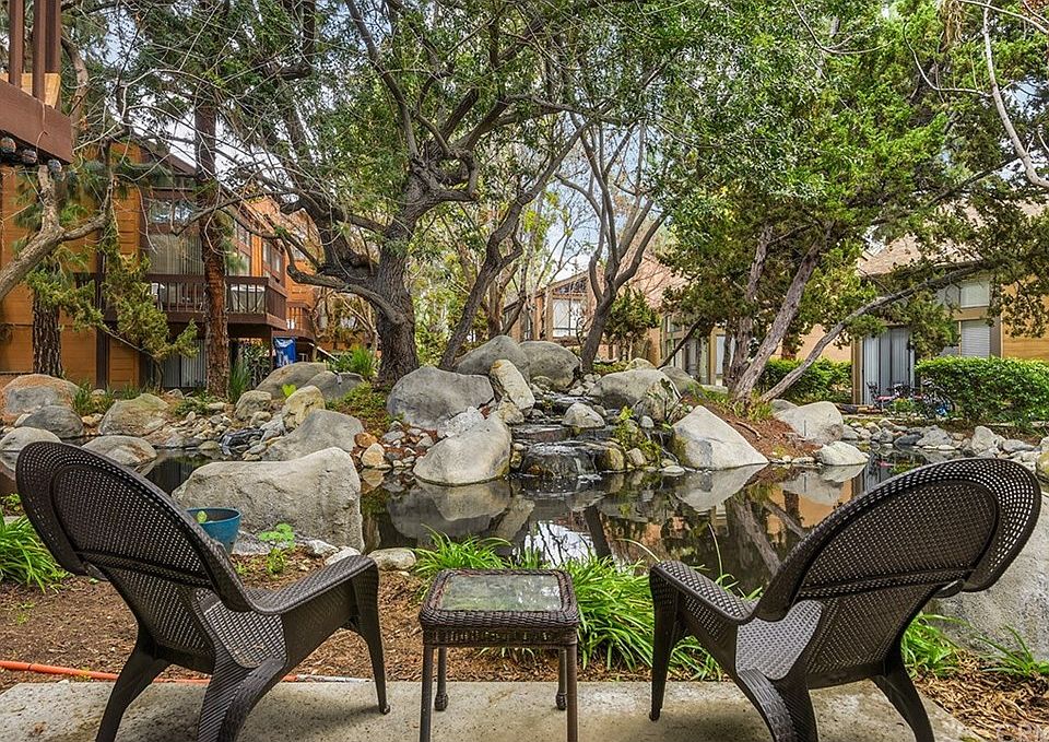 1st image of 10617 Lakefront Dr #158
