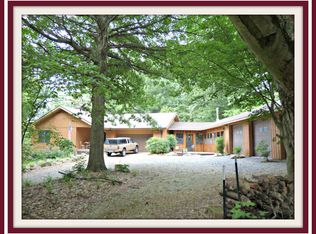 731 Green Hill Rd, Dandridge, TN 37725