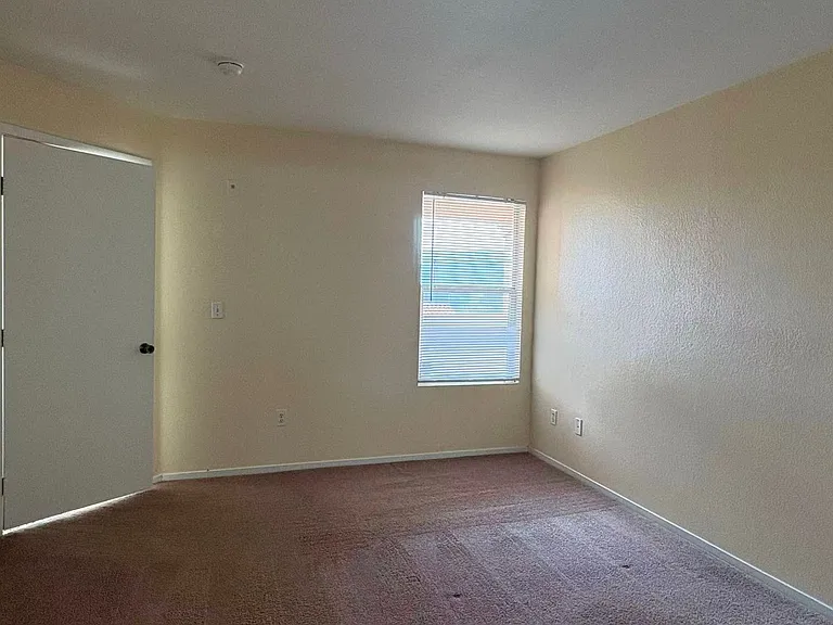 1150 N Buffalo Dr #2072 — Photo 14