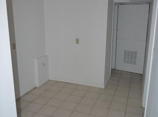 1022/1020 McCollum St, Manhattan, KS 66502