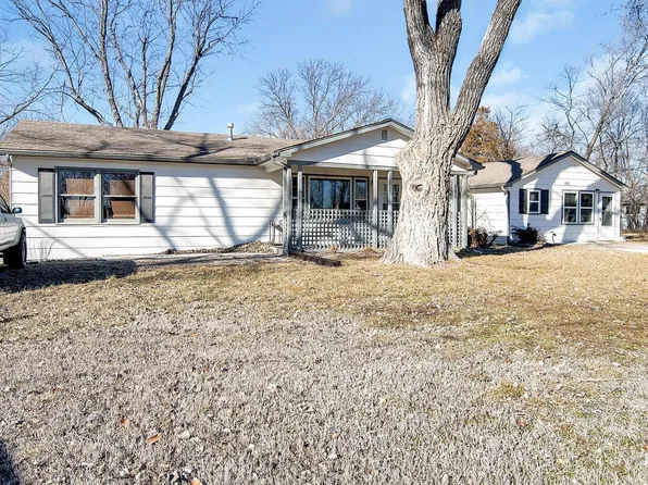 611-615 S Ruth Ave, Andover, KS 67002