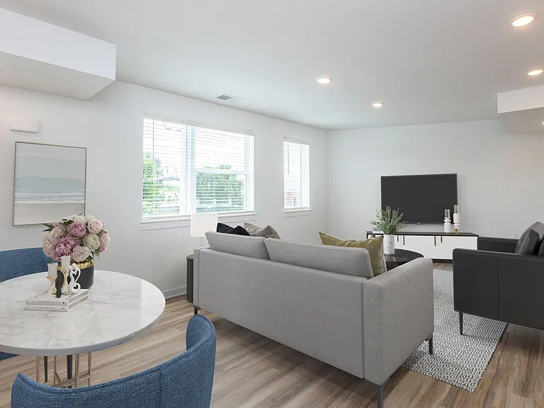 East Seventy Nine Apartments — Photo 14