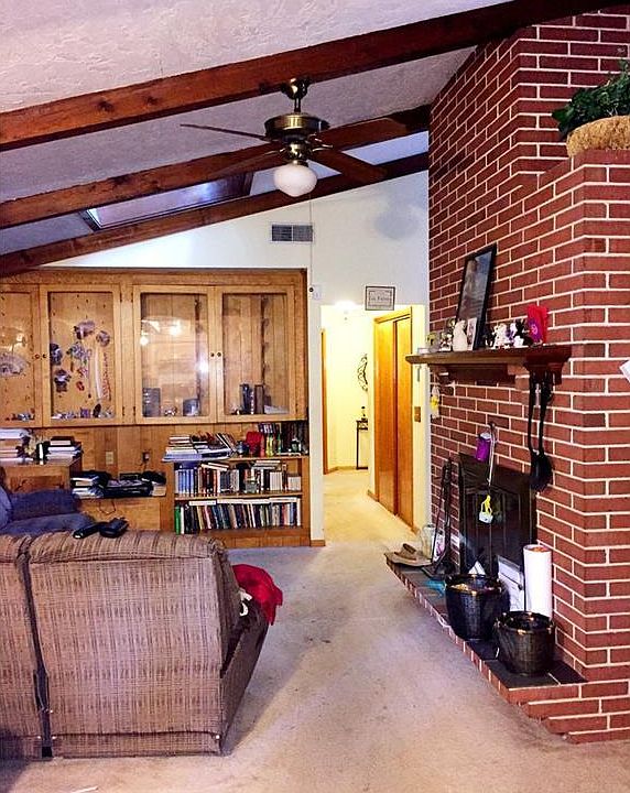 2nd image of 4109 Edgewood Dr