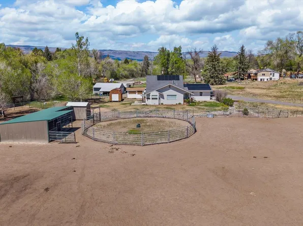 21935 Oatman Rd, Eckert, CO 81418