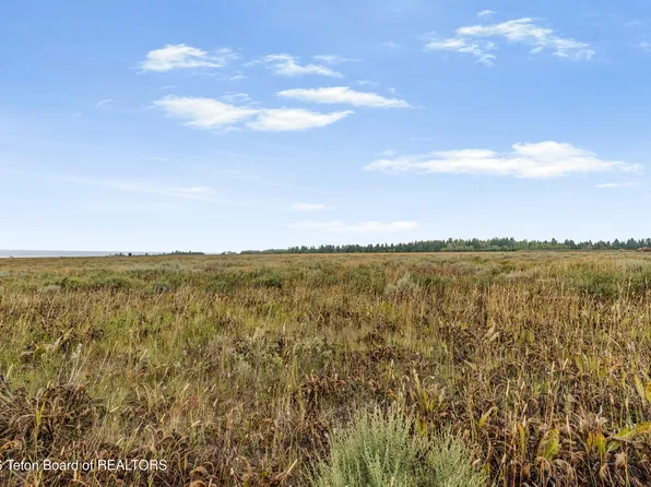 4033 Brooks Blaze Ln, Island Park, ID 83429