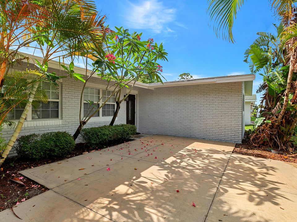 1st image of 2509 Plantation Dr