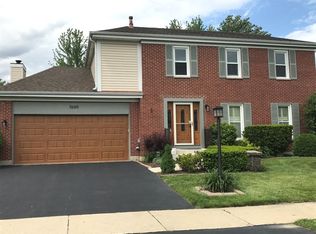 1280 Waterbury Ln, Roselle, IL 60172