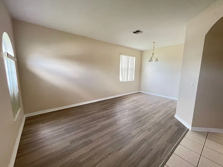 10190 Granite Bay Dr — Photo 2