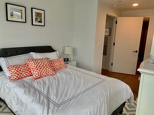 Rented by Compass | media 33