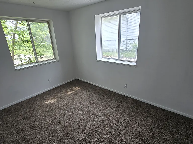2672 Chelsea Dr #B — Photo 5