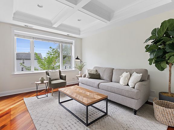 2nd image of 2702 W Cortland St APT 2