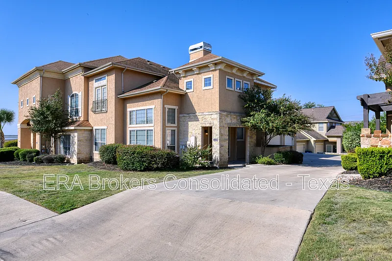 22209 Sausalito Ct