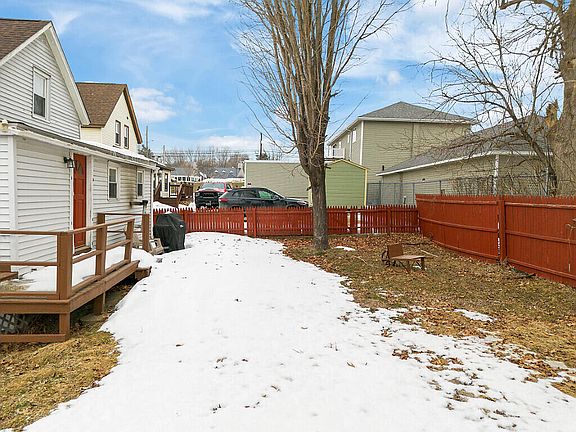 5th image of 6 Linden Street