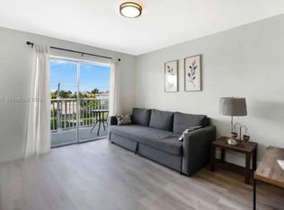 3527 NE 168th St APT 409, North Miami Beach, FL 33160