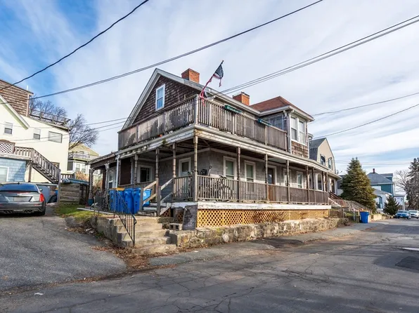 35 Siren St, Winthrop, MA 02152