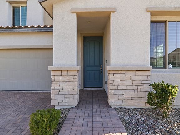4th image of 3158 Molinos Dr