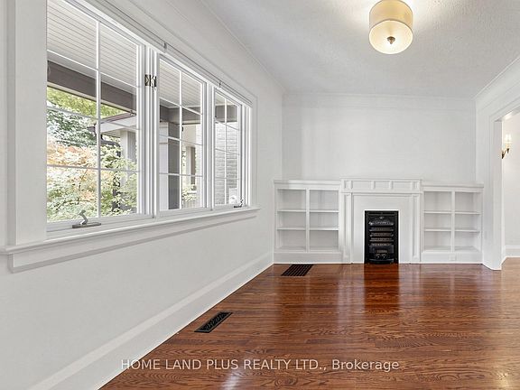 4th image of 295 Saint Germain Ave