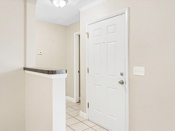 4th image of 4850 Worth Ave