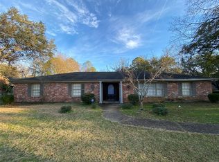 2439 Hermitage Dr, Montgomery, AL 36111