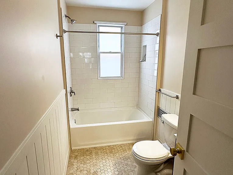 1427 Williamson St #1 — Photo 14