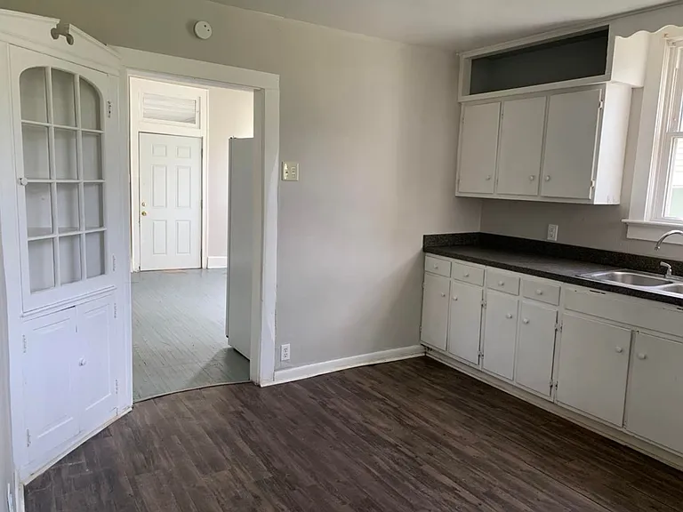 504 Adams Ave #&-506 — Photo 14