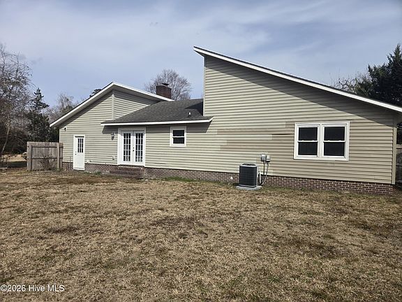 2nd image of 1531 Belgrade Swansboro Rd