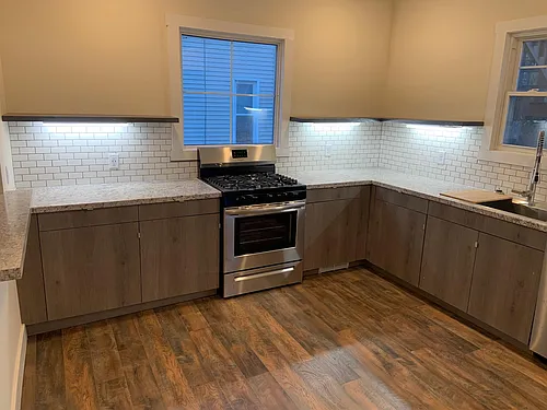 207 Fuller Ave SE #1 Photo 1