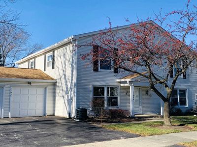 1193 E Barberry Ln APT A, Palatine, IL, 60074