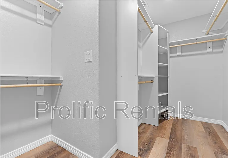 5904 Chuckwagon Cir — Photo 27
