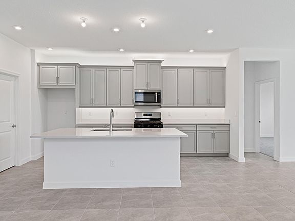 5th image of 9858 SW Veronese Drive