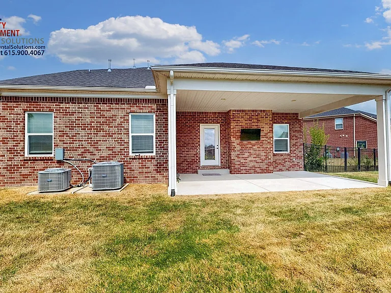 4302 Peacemill Ln — Photo 30