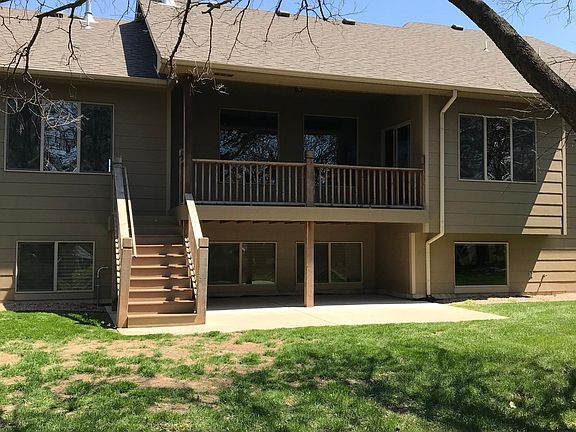 2nd image of 617 N Lakecrest Cir