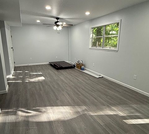living room/dining room area