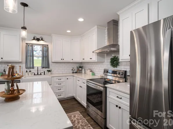 2486 Rock Dam Rd, Lincolnton, NC 28092