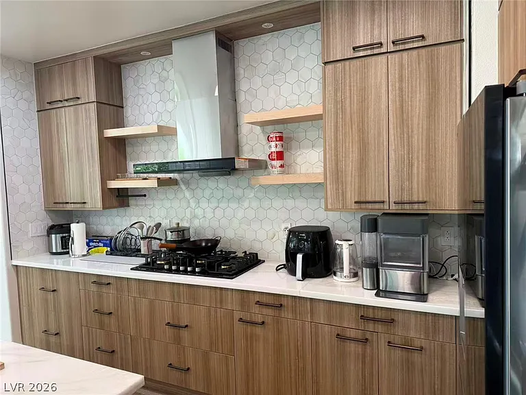 605 Runbridge St — Photo 11