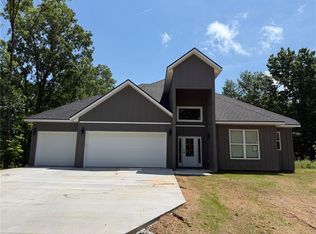 41 S Cheshnut Dr, Bella Vista, AR 72714