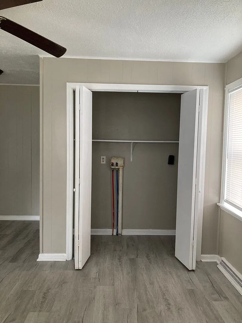 Nice 2 bedroom 1 bathroom with a bonus room. — Photo 4