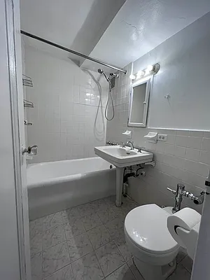 Rented by Corcoran | media 11