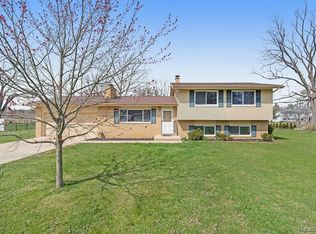 5450 Calkins Rd, Flint, MI 48532