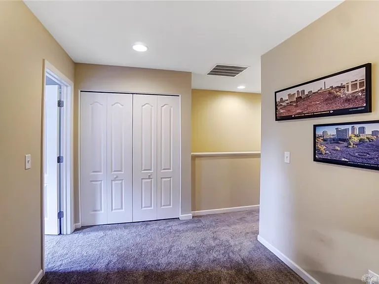 4302 Straight Arrow Rd — Photo 31