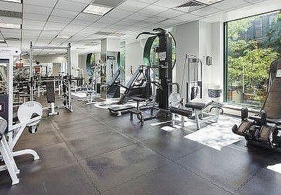 5th image of 225 W 83rd St APT 10F