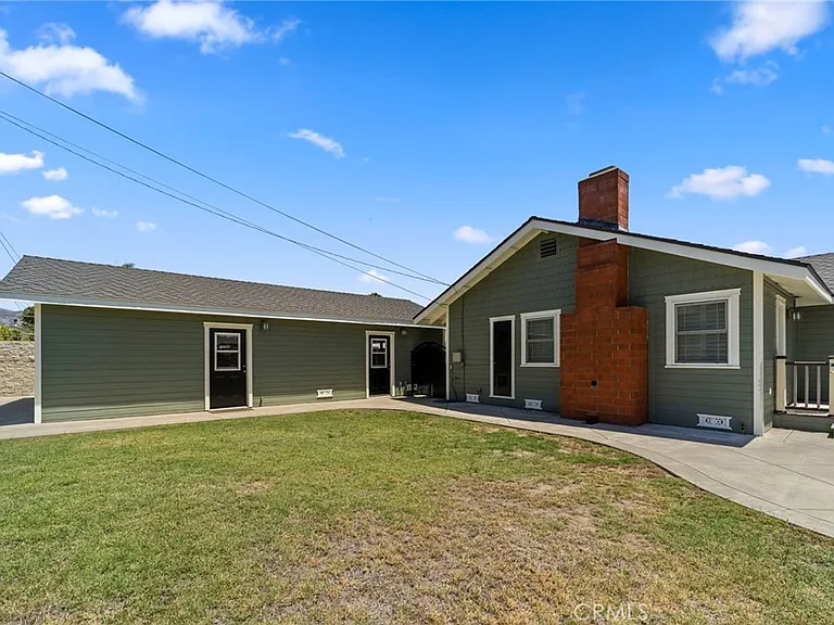 963 E Meda Ave — Photo 36