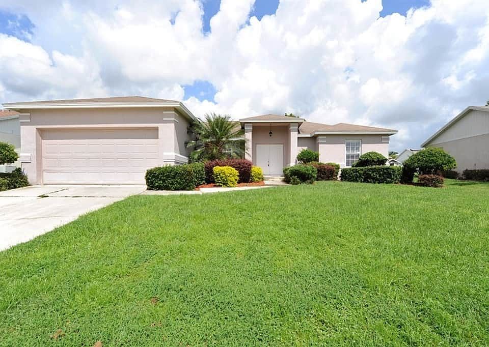 1st image of 2712 Pine Brush Dr