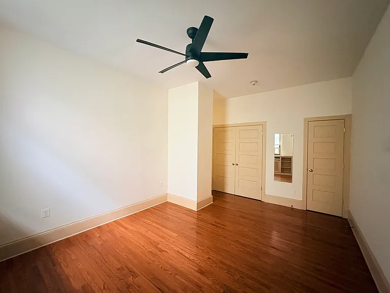 250 S 13th St #1B — Photo 11