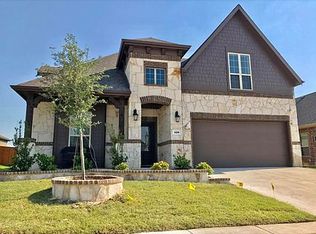 529 Hunt Farms Rd, Fate, TX 75189