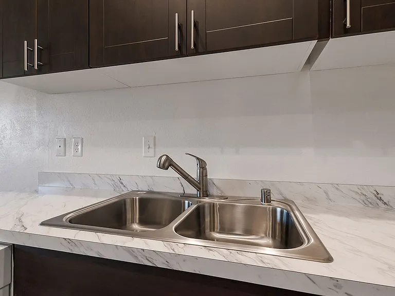 Sheridan Square Apartments — Photo 55