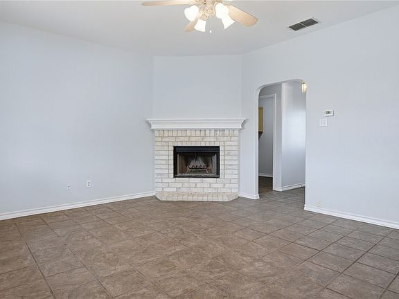 5th image of 13957 Mainsail St